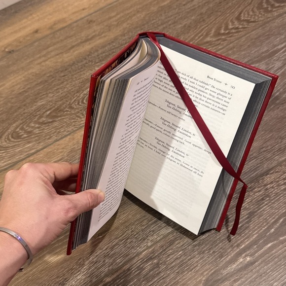 Dracula : (Barnes and Noble Collectible Classics: Flexi Edition) by Stoker Bram - Picture 7 of 7